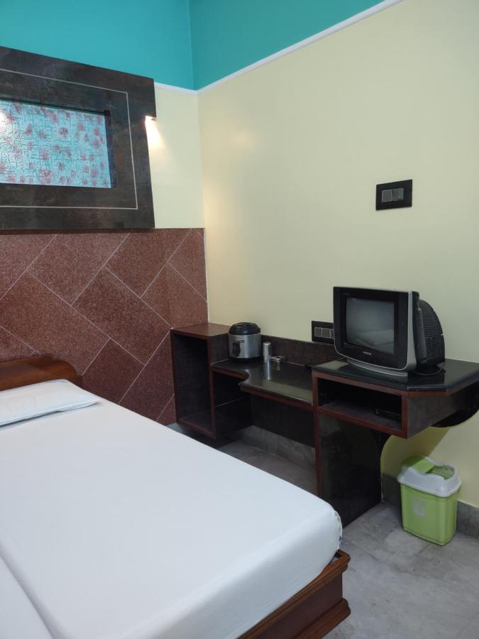 Krishna Lodge Tiruchirappalli Pokoj fotografie