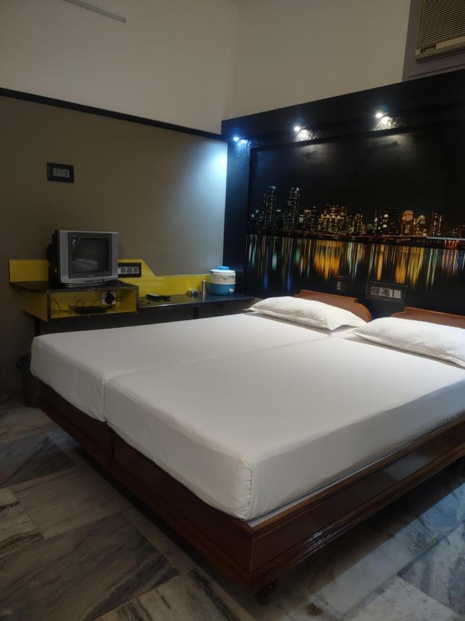 Krishna Lodge Tiruchirappalli Exteriér fotografie