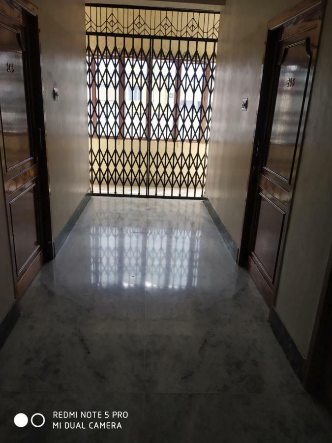 Krishna Lodge Tiruchirappalli Exteriér fotografie